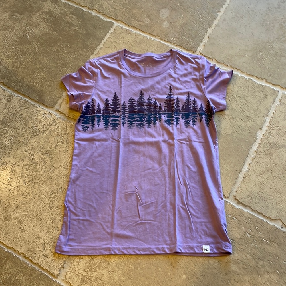 Women’s Medium T-shirt purple tentree